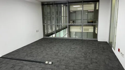 WhatsApp Image 2025-11-24 at 13.36.28.